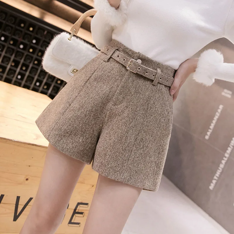 Khaki Gray Black Warm Shorts With Belt A-line Shorts Female Autumn Winter High Waist Wide Leg Woolen Shorts Women Wild Casual
Khaki Gray Black Warm Shorts With Belt A-line Shorts Female Autumn Winter High Waist Wide Leg Woolen Shorts Women Wild Casual