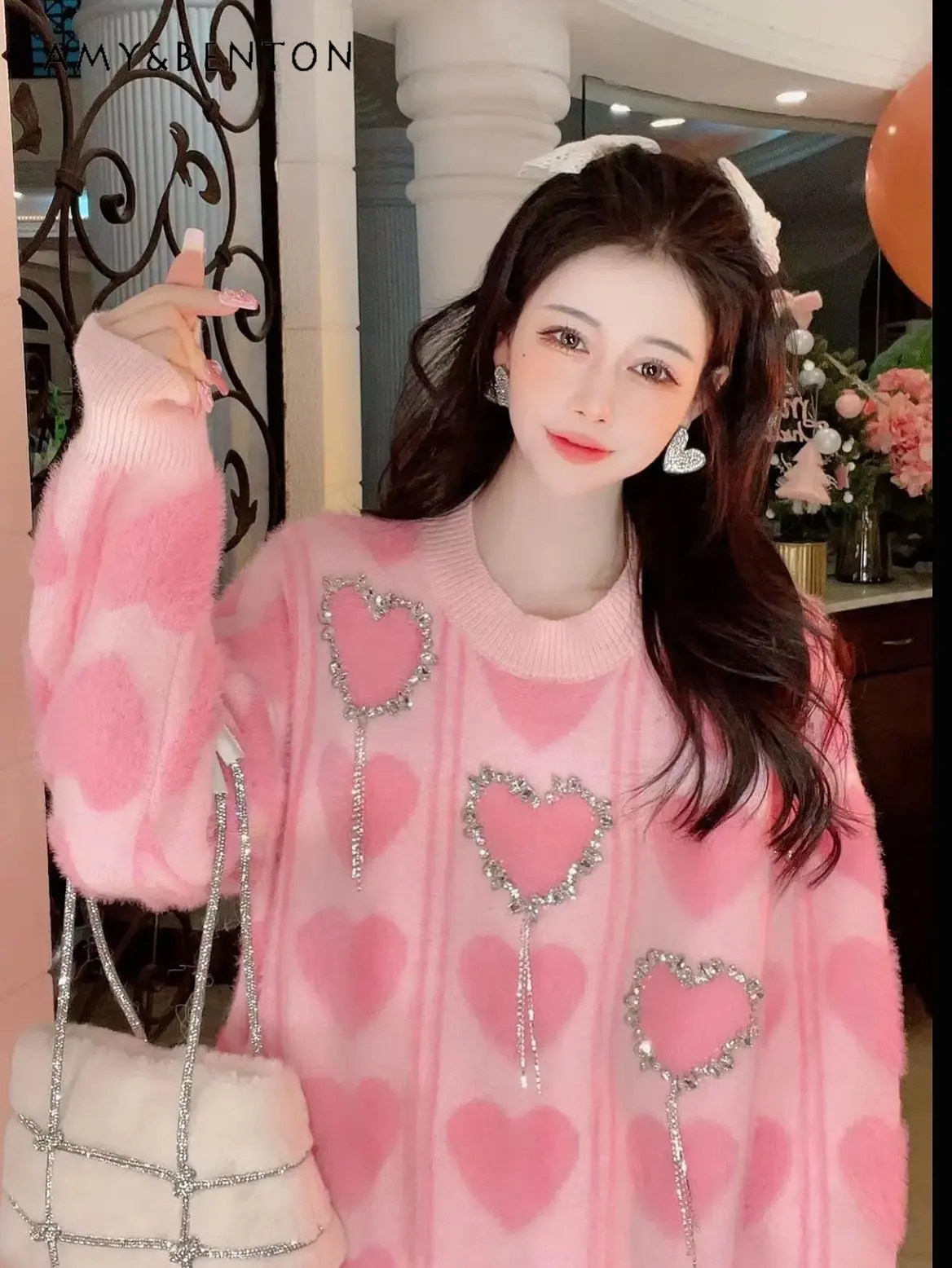 Women's Heavy Embroidery Hot Drilling Sweater Autumn and Winter New Niche Design Loose Sweet Soft Glutinous Sweater for Ladies
Women's Heavy Embroidery Hot Drilling Sweater Autumn and Winter New Niche Design Loose Sweet Soft Glutinous Sweater for Ladies