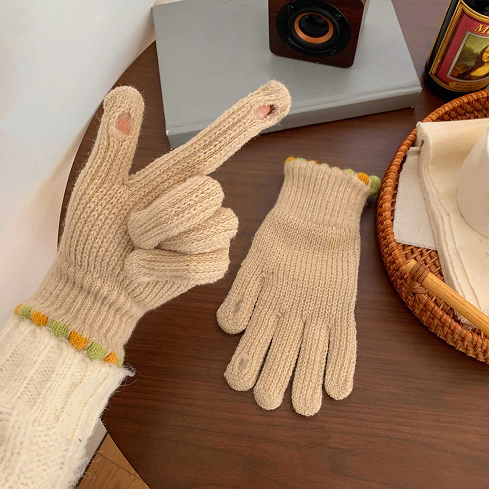 Elastic Full Finger Gloves Winter Warm Women Solid Color Touch Screen Cycling Driving Woolen Knitted Split Finger Outdoor Gloves
Elastic Full Finger Gloves Winter Warm Women Solid Color Touch Screen Cycling Driving Woolen Knitted Split Finger Outdoor Gloves