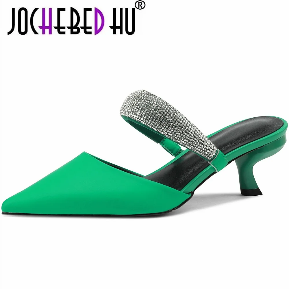 【JOCHEBED HU】New Pointed Women Genuine Leather Sandals Spring Summer Mid Heel Hollow Shoes Fashion Women's Shoes 33-40
【JOCHEBED HU】New Pointed Women Genuine Leather Sandals Spring Summer Mid Heel Hollow Shoes Fashion Women's Shoes 33-40