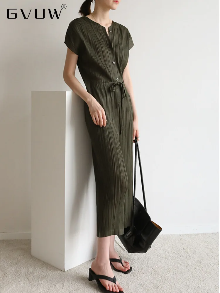 GVUW 2023 Summer Autumn Pleated Jumpsuit Women V-neck Casual Short Sleeve Belt Single Breasted Female Elegant Clothes 17D1260
GVUW 2023 Summer Autumn Pleated Jumpsuit Women V-neck Casual Short Sleeve Belt Single Breasted Female Elegant Clothes 17D1260