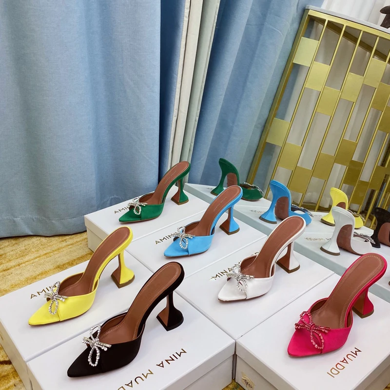 High material bow sandals fish mouth slippers women's 2023 new summer fairy style comfortable and versatile high heels
High material bow sandals fish mouth slippers women's 2023 new summer fairy style comfortable and versatile high heels