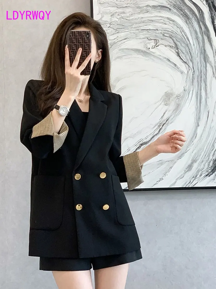Black Suit Casual Coat Female Spring and Autumn 2023 New Korean temperament little suit
Black Suit Casual Coat Female Spring and Autumn 2023 New Korean temperament little suit