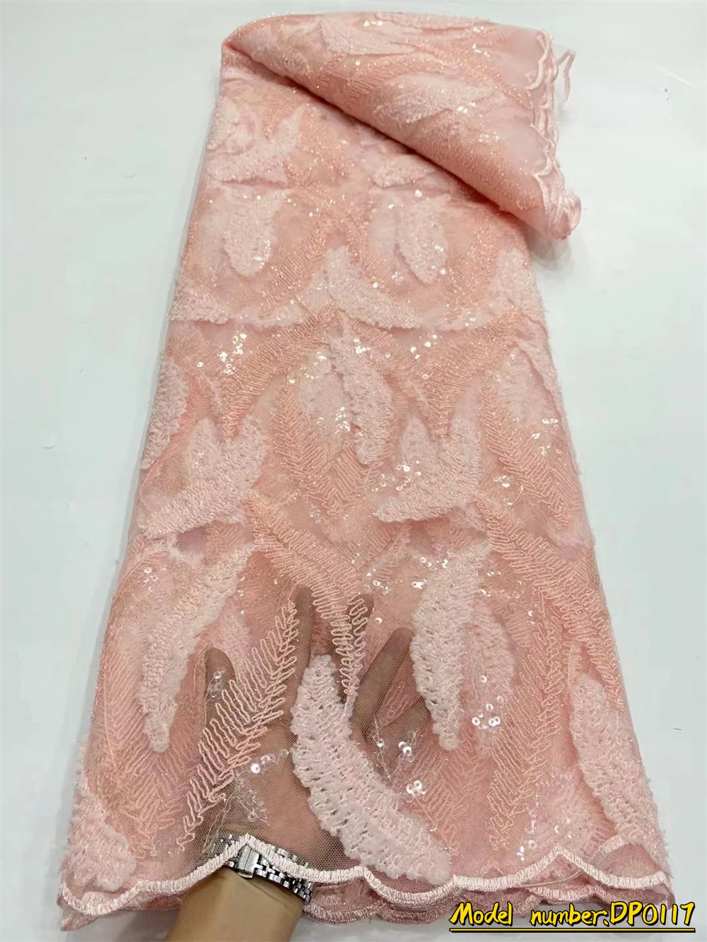 High Quality African Nigerian Tulle Lace Fabric Embroidery Party Dress Sequins 2022French Guipure Fabric For Sewing 5yard DP0117
High Quality African Nigerian Tulle Lace Fabric Embroidery Party Dress Sequins 2022French Guipure Fabric For Sewing 5yard DP0117