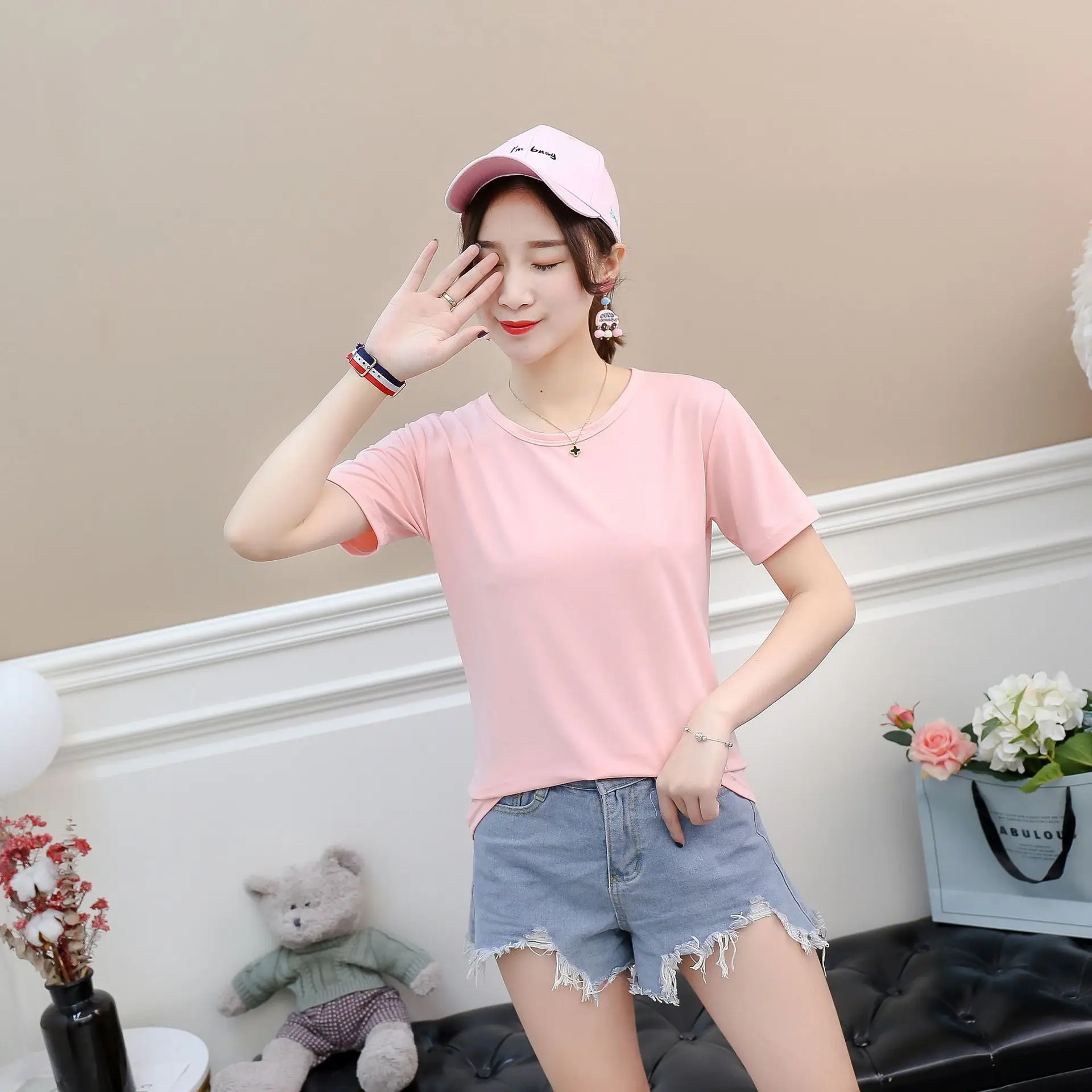 2021 NEW FASHION WOMEN Slim round neck bottoming shirt pure cotton solid color short-sleeved T-shirt
2021 NEW FASHION WOMEN Slim round neck bottoming shirt pure cotton solid color short-sleeved T-shirt