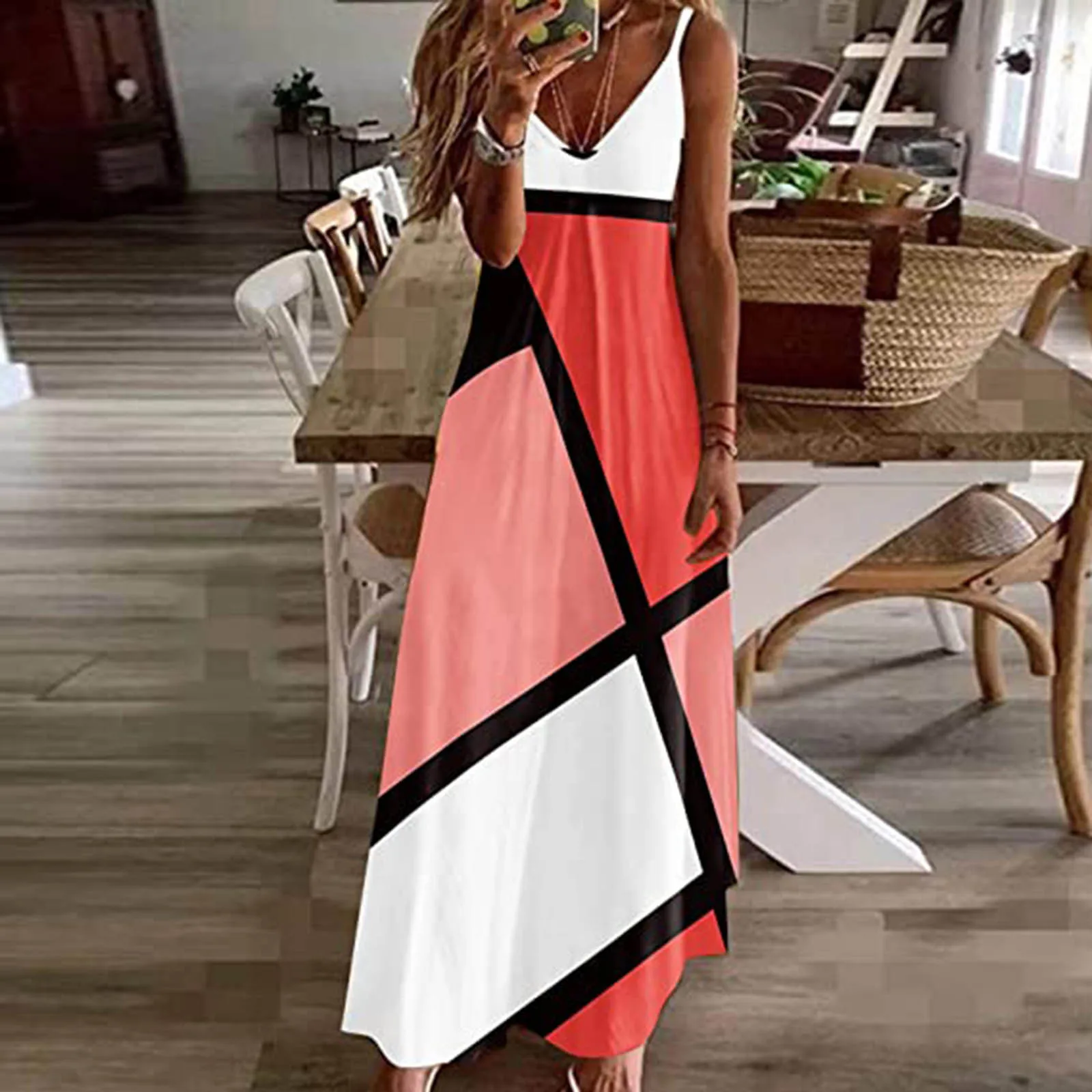 2023 Summer Women's Dresses Sexy Sleeveless Geometric Color Block Printed Maxi Dress Ladies Loose Fit Long Beach Sundress
2023 Summer Women's Dresses Sexy Sleeveless Geometric Color Block Printed Maxi Dress Ladies Loose Fit Long Beach Sundress