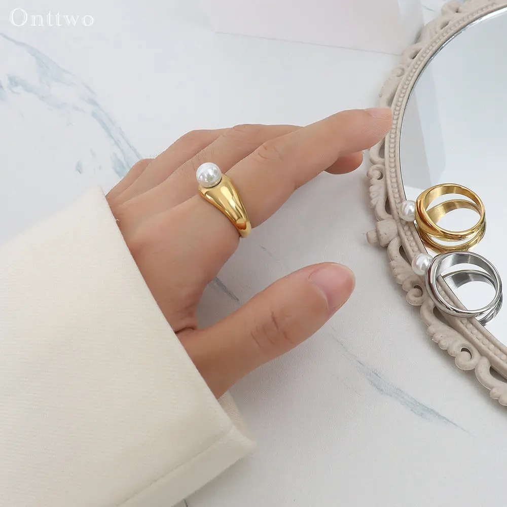 Fashion Design Imitation Pearl Rings for Women Titanium Steel 18k Gold Plated Ring Jewelry Anillos Size 6 7 8
Fashion Design Imitation Pearl Rings for Women Titanium Steel 18k Gold Plated Ring Jewelry Anillos Size 6 7 8
