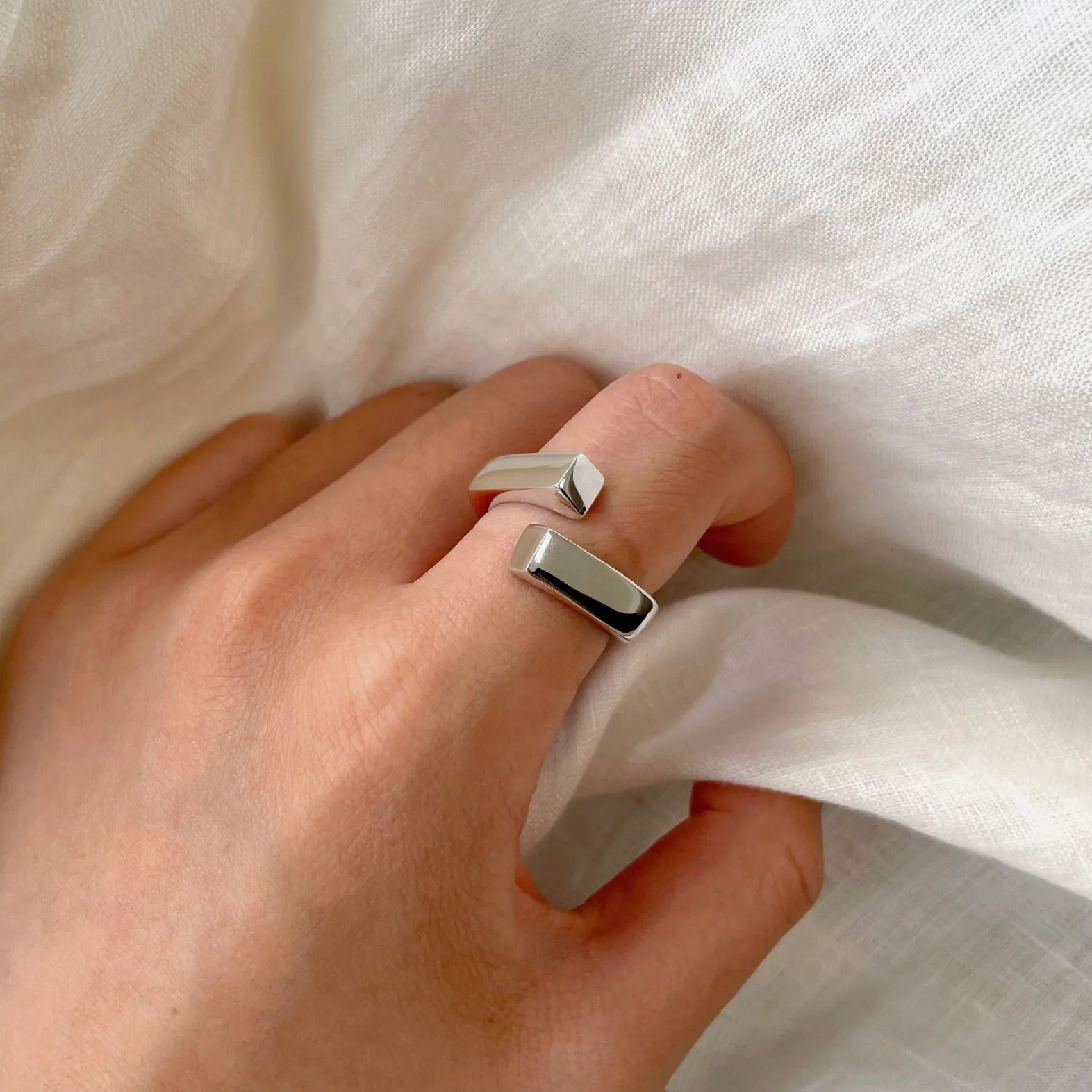 New Trend Creative Punk Design Irregular Geometric Silver Color Gold Ring For Women Men Jewelry Gift
New Trend Creative Punk Design Irregular Geometric Silver Color Gold Ring For Women Men Jewelry Gift
