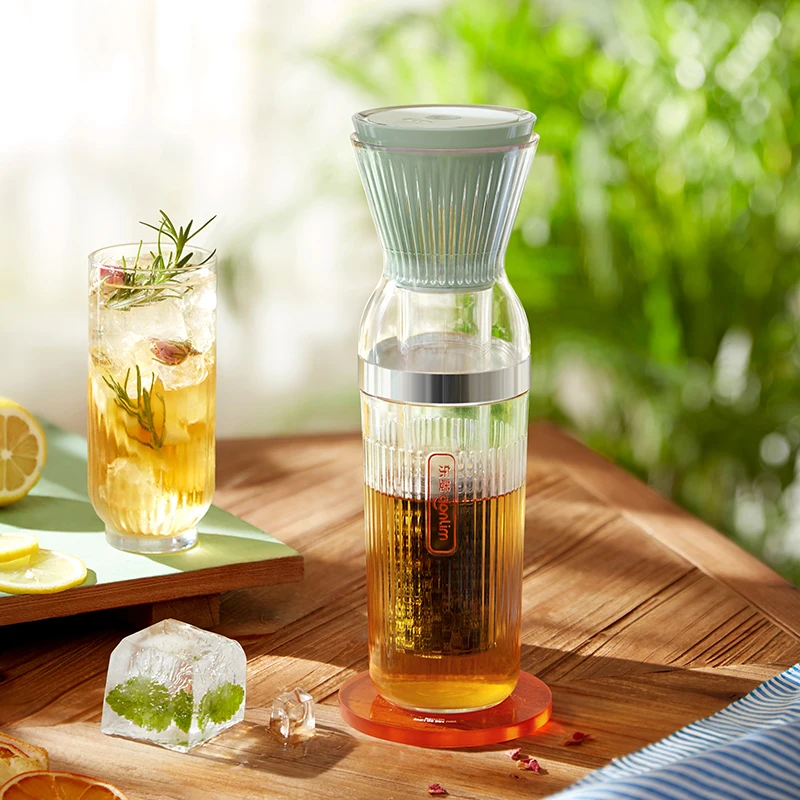 Le Cui Cup Wireless Small Portable Cold Cup Fast Extraction Coffee Machine Flowering and Fruiting Cold Tea Health Pot
Le Cui Cup Wireless Small Portable Cold Cup Fast Extraction Coffee Machine Flowering and Fruiting Cold Tea Health Pot