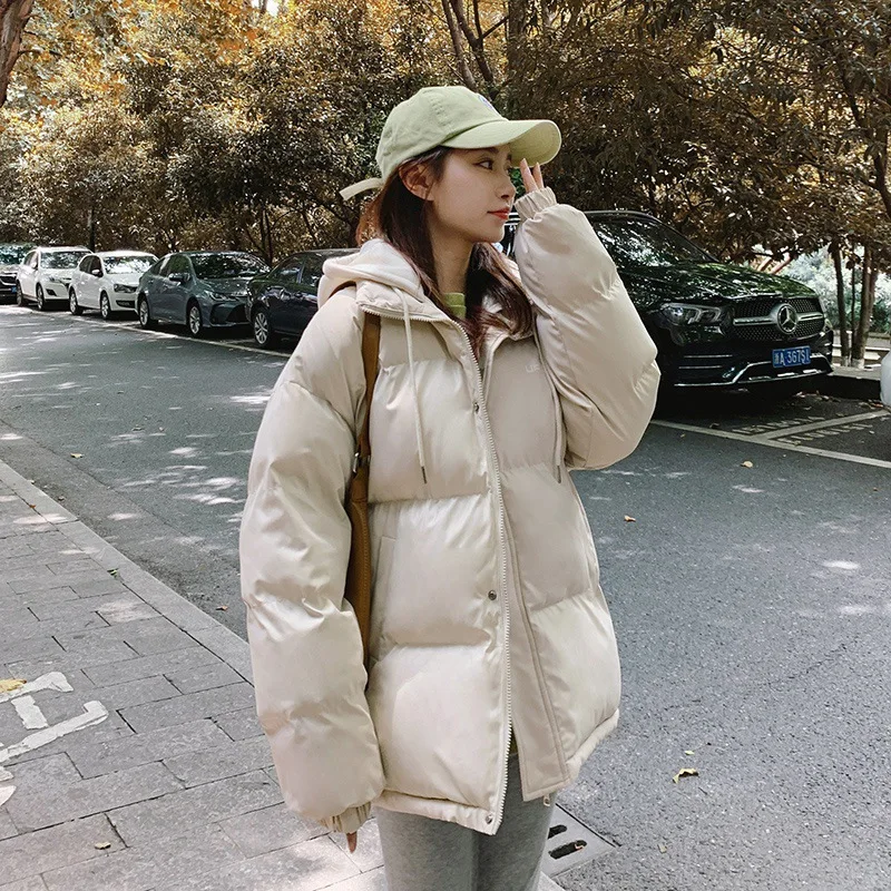 Winter 2022 thickened Korean version loose cotton-padded jacket bread clothes student cotton-padded jacket women's coat
Winter 2022 thickened Korean version loose cotton-padded jacket bread clothes student cotton-padded jacket women's coat