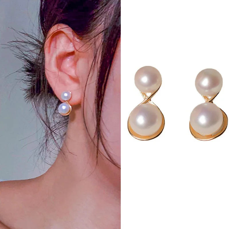 Graceful Stud Earrings for Women Duble Pearl Vintage Retro Women's Earrings Refreshing Color Luxury Dignity Temperament Jewelry
Graceful Stud Earrings for Women Duble Pearl Vintage Retro Women's Earrings Refreshing Color Luxury Dignity Temperament Jewelry