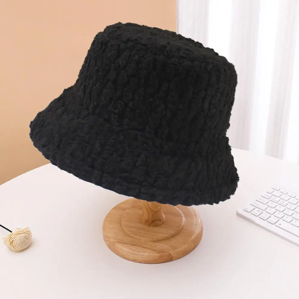 Round Brim Fisherman Hat Stylish Women's Winter Fisherman Hat Wide Brim Plush Windproof Headwear for Fall Winter Flat Top
Round Brim Fisherman Hat Stylish Women's Winter Fisherman Hat Wide Brim Plush Windproof Headwear for Fall Winter Flat Top