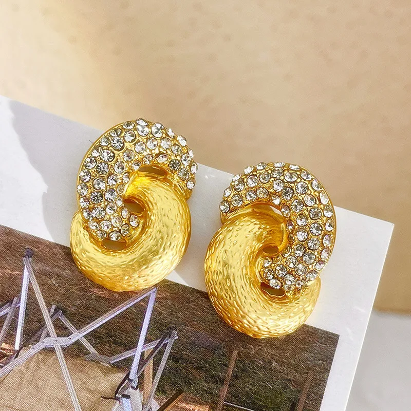 Vintage Statement Earrings Fashion Metallic Circle Twist Drop Dangle Earrings For Women
Vintage Statement Earrings Fashion Metallic Circle Twist Drop Dangle Earrings For Women