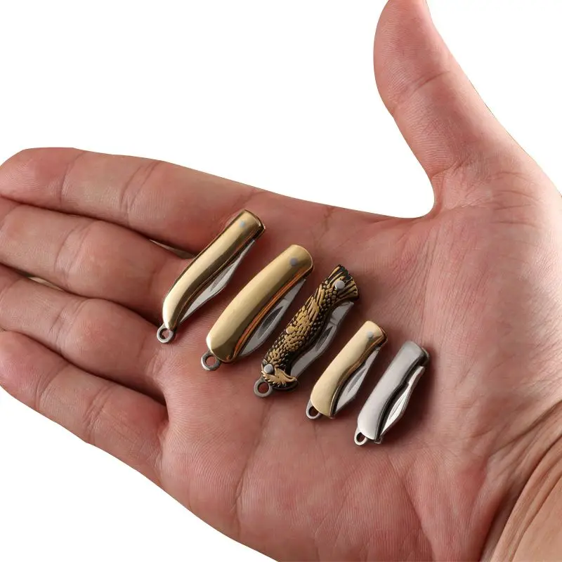 Stainless Steel Mini Knife Foldable Easy to Carry Key Pendant Multifunctional Fruit Peeling Express Unpacking Tool
Stainless Steel Mini Knife Foldable Easy to Carry Key Pendant Multifunctional Fruit Peeling Express Unpacking Tool