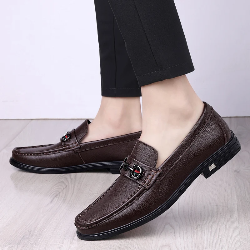 

High-end Set of Feet Men Peas Shoes Luxurious Loafers British Style Comfortable Men Moccasins Shoes Genuine Casual Leather Shoes