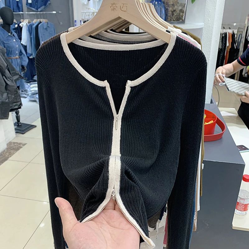 Knitted Sweaters Women Zipper Women Cardigans Long Sleeve Sweater Knitting Oversized Comfortable Skinny Coat 2022 Spring
Knitted Sweaters Women Zipper Women Cardigans Long Sleeve Sweater Knitting Oversized Comfortable Skinny Coat 2022 Spring