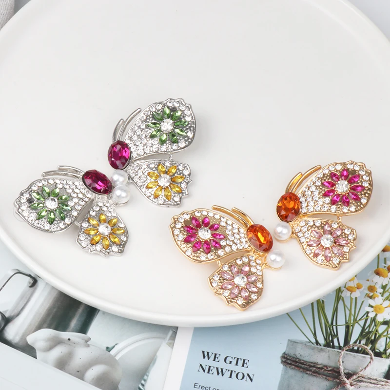Fashion Colorful Rhinestone Butterfly Dangle Earrings Statement Luxury Jewelry for Women Cute Female Pendientes 2022
Fashion Colorful Rhinestone Butterfly Dangle Earrings Statement Luxury Jewelry for Women Cute Female Pendientes 2022