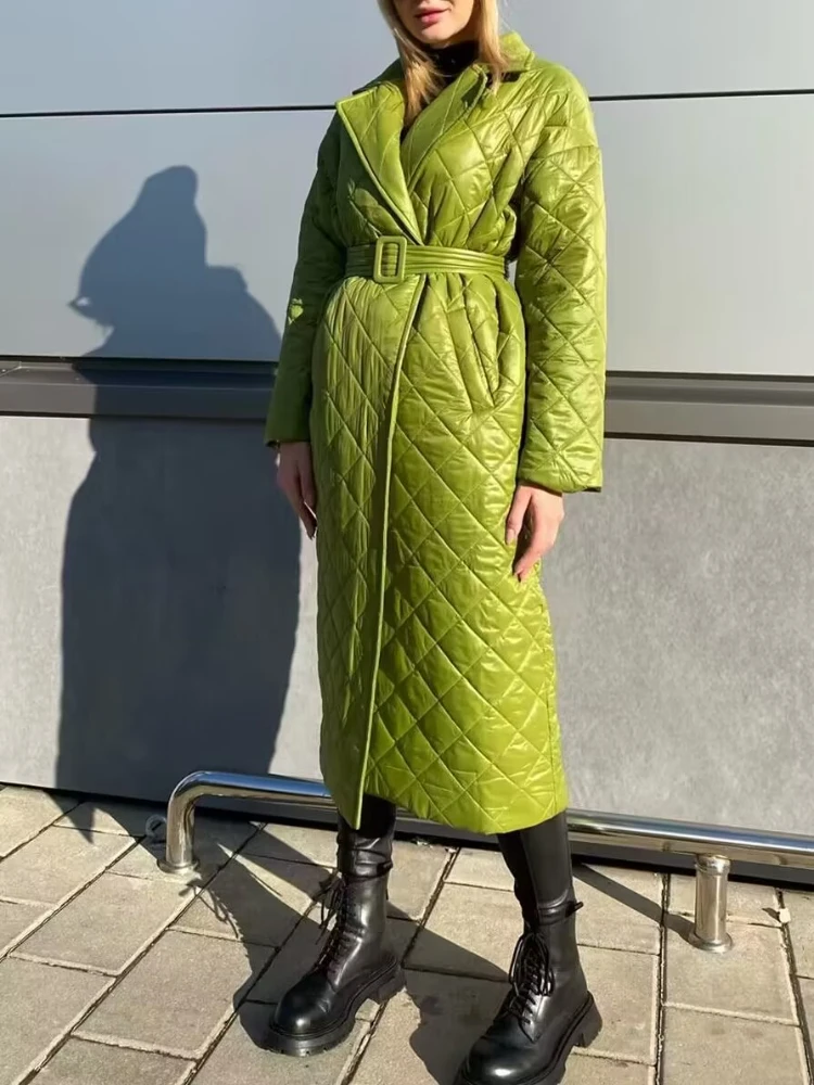Women Long Jacket for Winter 2023 New Lape Coat Women Loose Warm Plaid Top Vintage Thin Casual Quilted Coats with Belt Female
Women Long Jacket for Winter 2023 New Lape Coat Women Loose Warm Plaid Top Vintage Thin Casual Quilted Coats with Belt Female