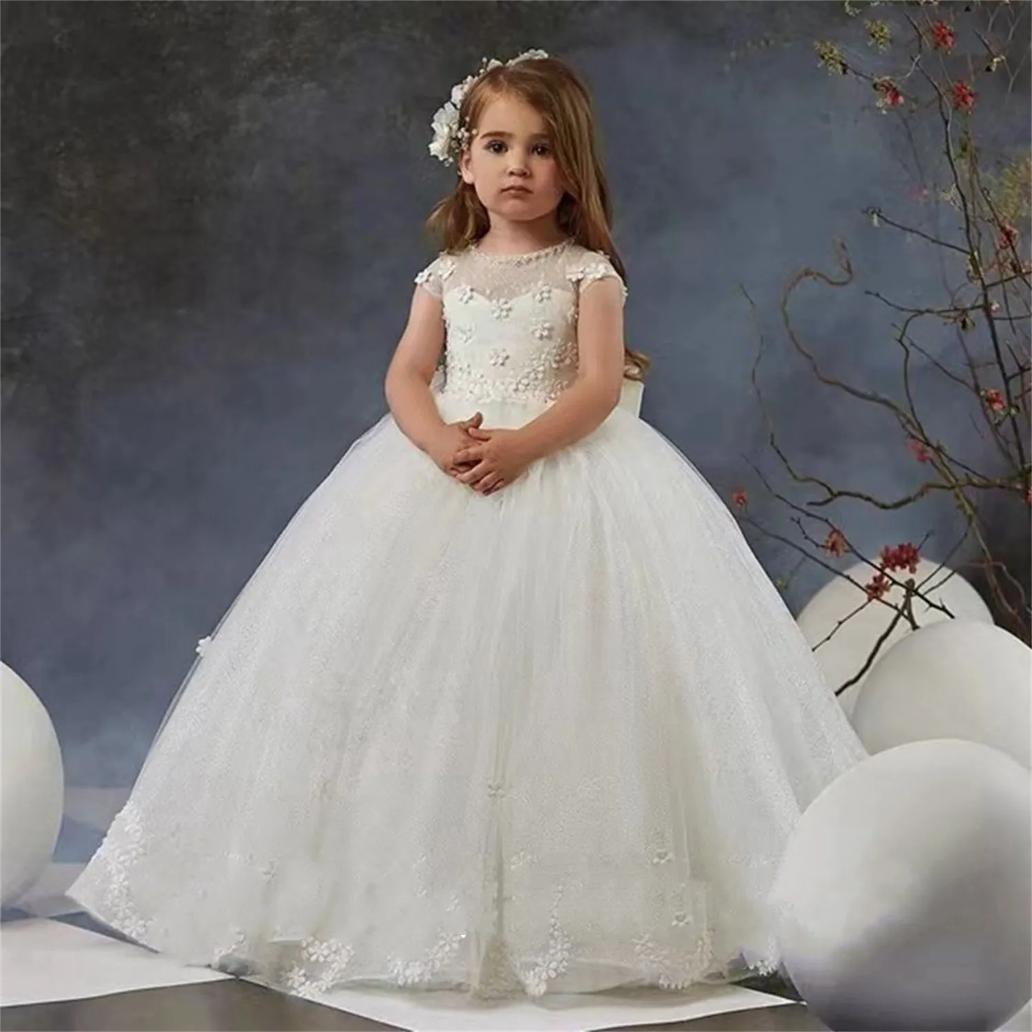 Платья с цветочным рисунком для девочек на свадьбу, с круглым вырезом, украшениями, пушистым бантом, Пышное Платье для конкурса, в пол, для выпускного, первого причастия, дня рождения
Платья с цветочным рисунком для девочек на свадьбу, с круглым вырезом, украшениями, пушистым бантом, Пышное Платье для конкурса, в пол, для выпускного, первого причастия, дня рождения