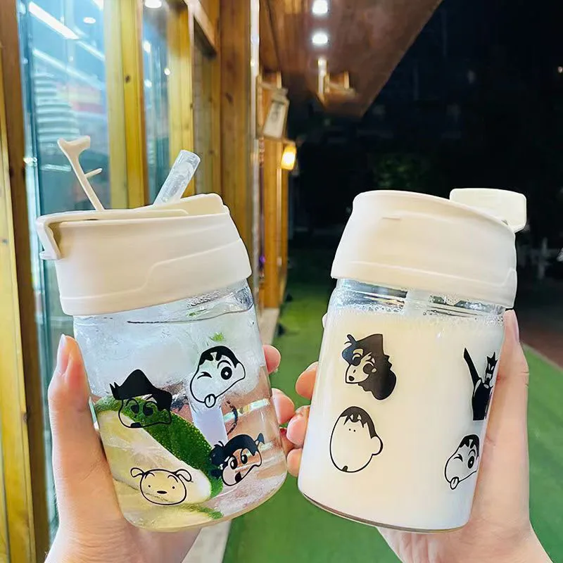 Crayon Xiaoxin Anime Cute Glass Cup Cartoon Straw Cup Portable Along with Men and Women Students Milk Coffee Cup Girls Gift Toys
Crayon Xiaoxin Anime Cute Glass Cup Cartoon Straw Cup Portable Along with Men and Women Students Milk Coffee Cup Girls Gift Toys