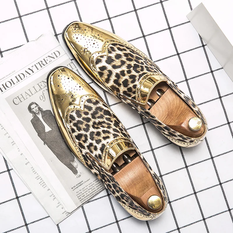 Men's business casual leather shoes men's trade leopard-print bright face pointed men's shoes soft leather dress shoes M924
Men's business casual leather shoes men's trade leopard-print bright face pointed men's shoes soft leather dress shoes M924