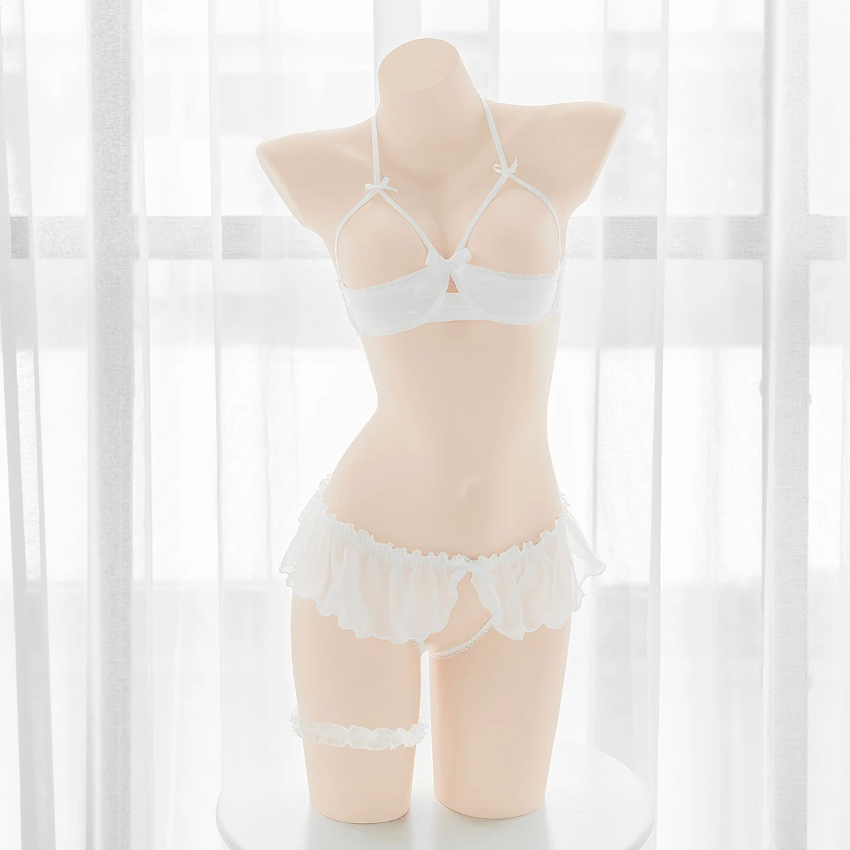 Pure White Chiffon Bikini Set Hollow out Perspective Bodysuit Sweet Girl Underwear Lingerie Set Cosplay Panties Pajamas Fairy
Pure White Chiffon Bikini Set Hollow out Perspective Bodysuit Sweet Girl Underwear Lingerie Set Cosplay Panties Pajamas Fairy