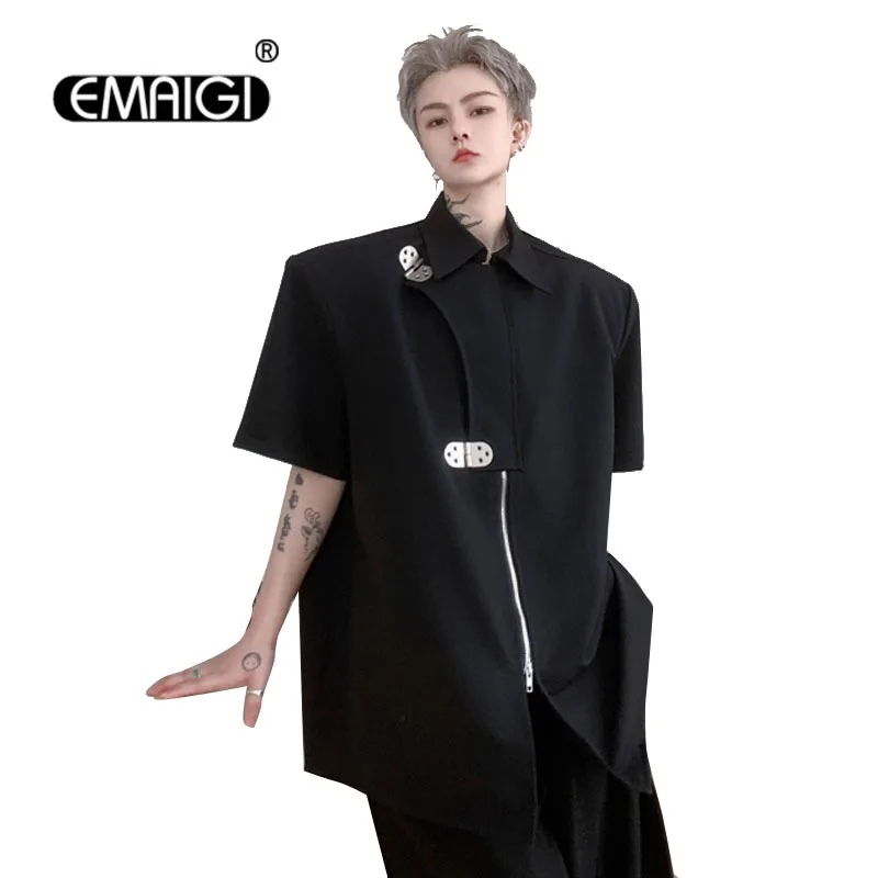 Summer Shoulder Pad Metal Buckle Zipper Men's Loose Casual Short Sleeve Shirt Male Japan Korean Streetwear Fashion Shirts
Summer Shoulder Pad Metal Buckle Zipper Men's Loose Casual Short Sleeve Shirt Male Japan Korean Streetwear Fashion Shirts