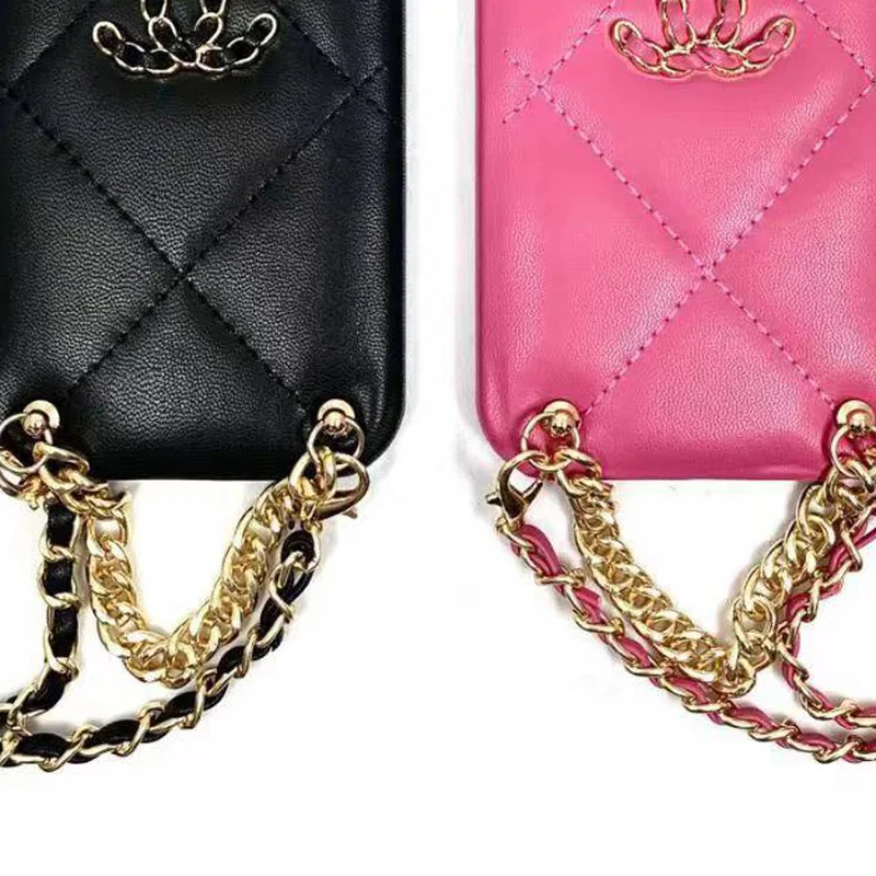 Роскошный брендовый дизайнерский кожаный чехол CC ручной работы из овечьей шкуры для iPhone 13, 12, 11 Pro, XS Max, XR, 7, 8 Plus, чехол-мессенджер
Роскошный брендовый дизайнерский кожаный чехол CC ручной работы из овечьей шкуры для iPhone 13, 12, 11 Pro, XS Max, XR, 7, 8 Plus, чехол-мессенджер