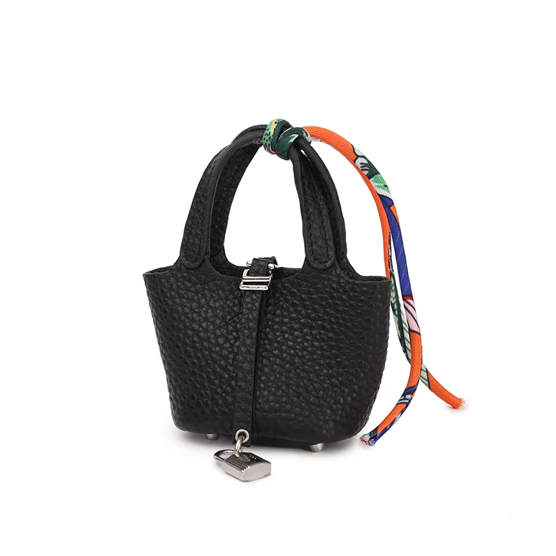 Airpods Wireless Bluetooth Headset Protective Case Jewelry Pendant Leather Women's Money Bag Small Cute
Airpods Wireless Bluetooth Headset Protective Case Jewelry Pendant Leather Women's Money Bag Small Cute