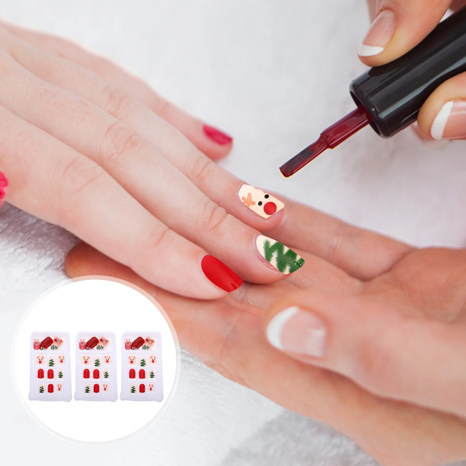 72pcs Christmas Fake Nail Full Cover Nail False Nail Manicure Coat with Glue
72pcs Christmas Fake Nail Full Cover Nail False Nail Manicure Coat with Glue