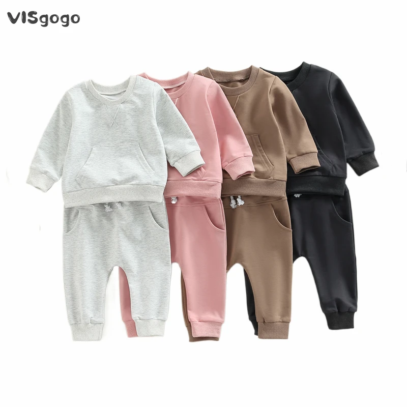 Свитшот с круглым вырезом и длинным рукавом, с карманами
Свитшот с круглым вырезом и длинным рукавом, с карманами