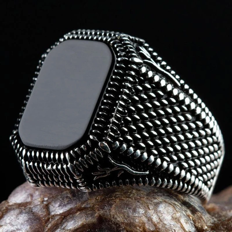 Brass Material Open Adjustable Ring Men's Classic Punk Black Ring Vintage Silver Jewelry Party Accessories Birthday Gifts
Brass Material Open Adjustable Ring Men's Classic Punk Black Ring Vintage Silver Jewelry Party Accessories Birthday Gifts