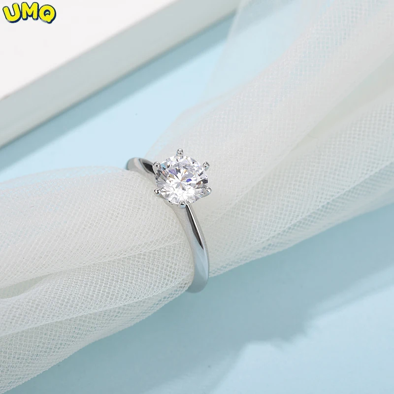 Mo Sangshi Classic Fashion Simple Six Claw Sterling Silver Women's Ring Carat Diamond Ring Gift for Wife, Girlfriend and Best
Mo Sangshi Classic Fashion Simple Six Claw Sterling Silver Women's Ring Carat Diamond Ring Gift for Wife, Girlfriend and Best