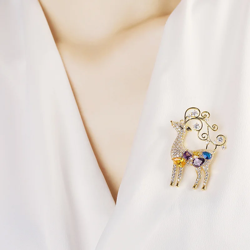 Deer Design Fashion Brooches for Women Plated 18K Gold Plated Inlaid Zircon
Deer Design Fashion Brooches for Women Plated 18K Gold Plated Inlaid Zircon