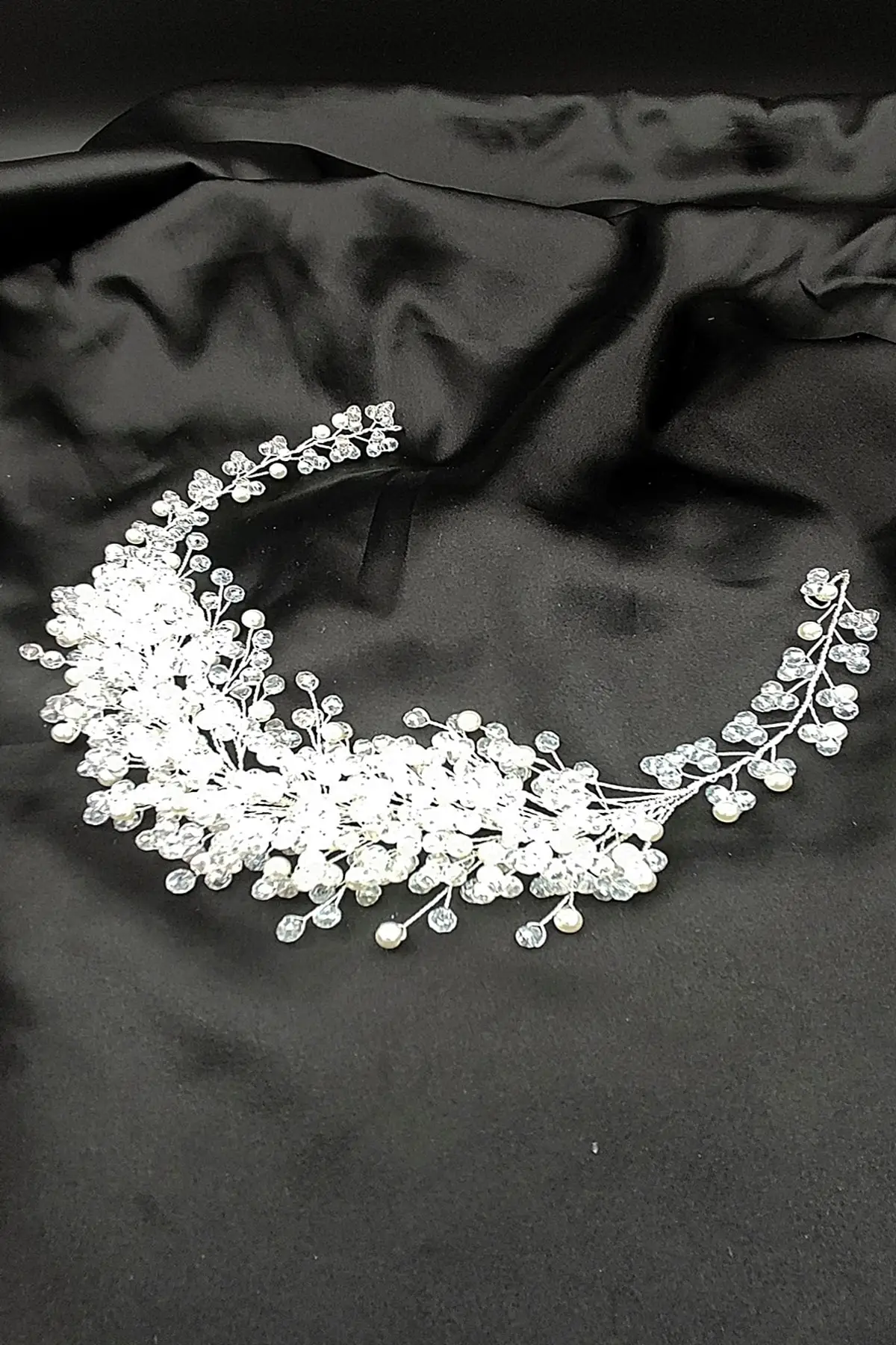 Bridal Accessories Crystal And Pearl Detailed Bridal Crown Wedding Handmade For Bride And Bride
Bridal Accessories Crystal And Pearl Detailed Bridal Crown Wedding Handmade For Bride And Bride