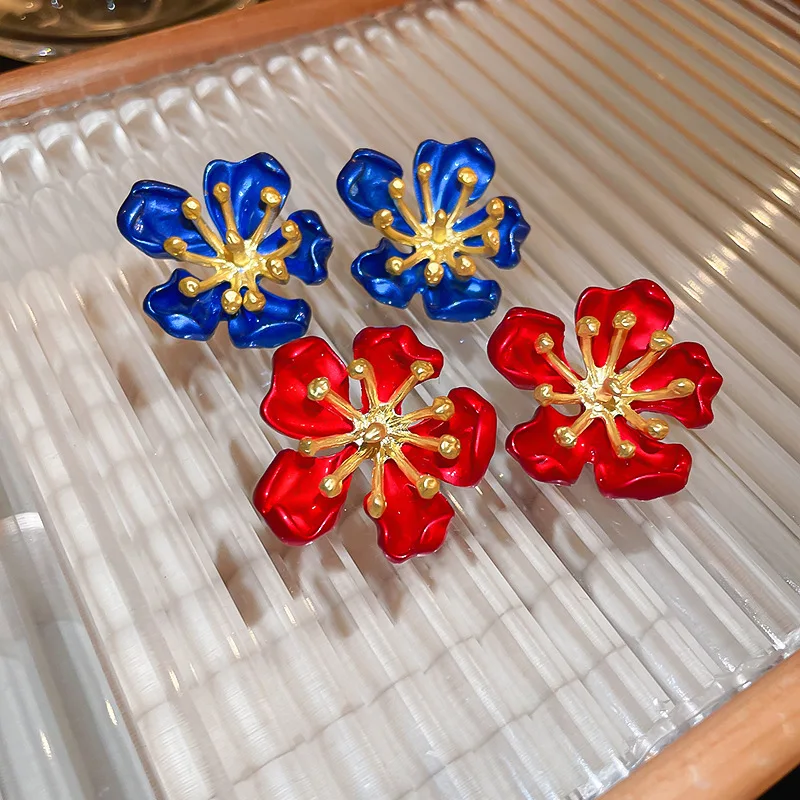 Minar Exaggerated Royal Blue Red Color Spray Brass Flower Petal Dangle Earrings for Women Big Drop Earrings Statement Jewelry
Minar Exaggerated Royal Blue Red Color Spray Brass Flower Petal Dangle Earrings for Women Big Drop Earrings Statement Jewelry