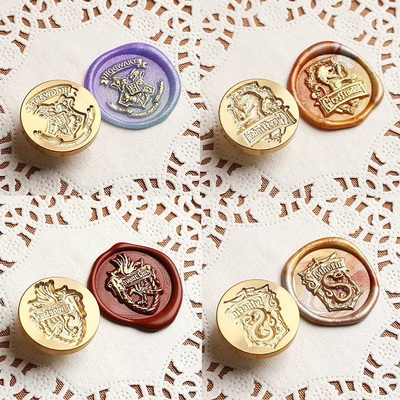 School of Magic Harries Series Badge Fire Lacquer Seal Copper Head Flat Layer Style Potters Hermine Series Fashion Seal Gift
School of Magic Harries Series Badge Fire Lacquer Seal Copper Head Flat Layer Style Potters Hermine Series Fashion Seal Gift
