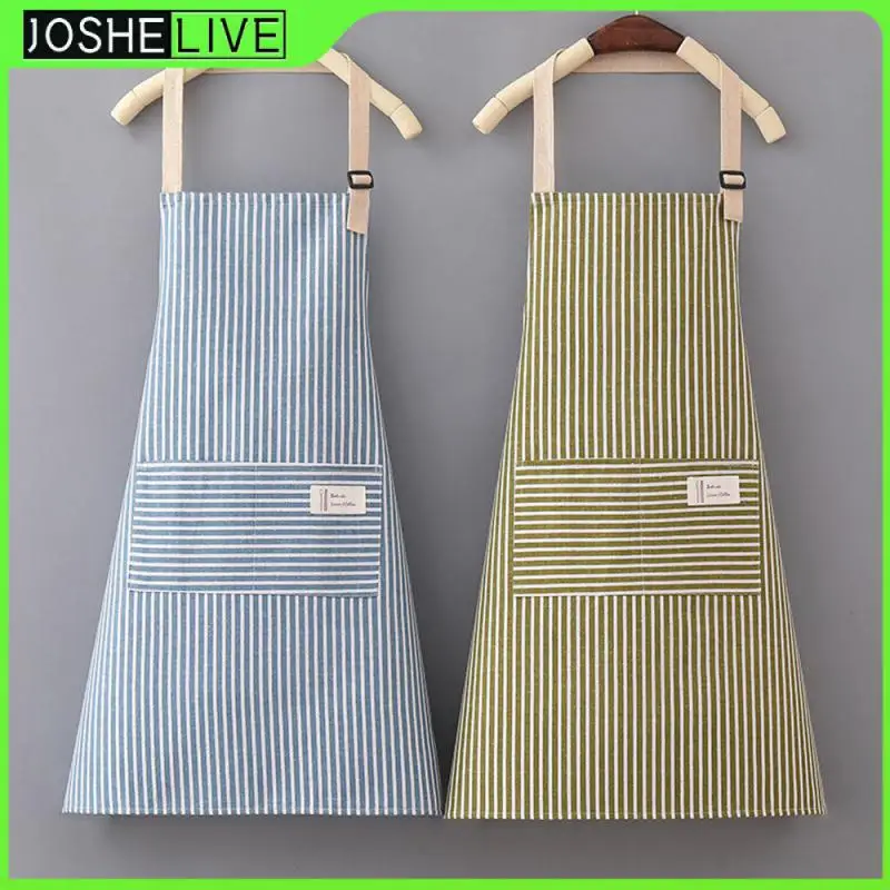 Household Hanging Neck Apron Breathable Apron Restaurant Special Anti-fouling Household Cooking Baking Apron Kitchen Accessories
Household Hanging Neck Apron Breathable Apron Restaurant Special Anti-fouling Household Cooking Baking Apron Kitchen Accessories