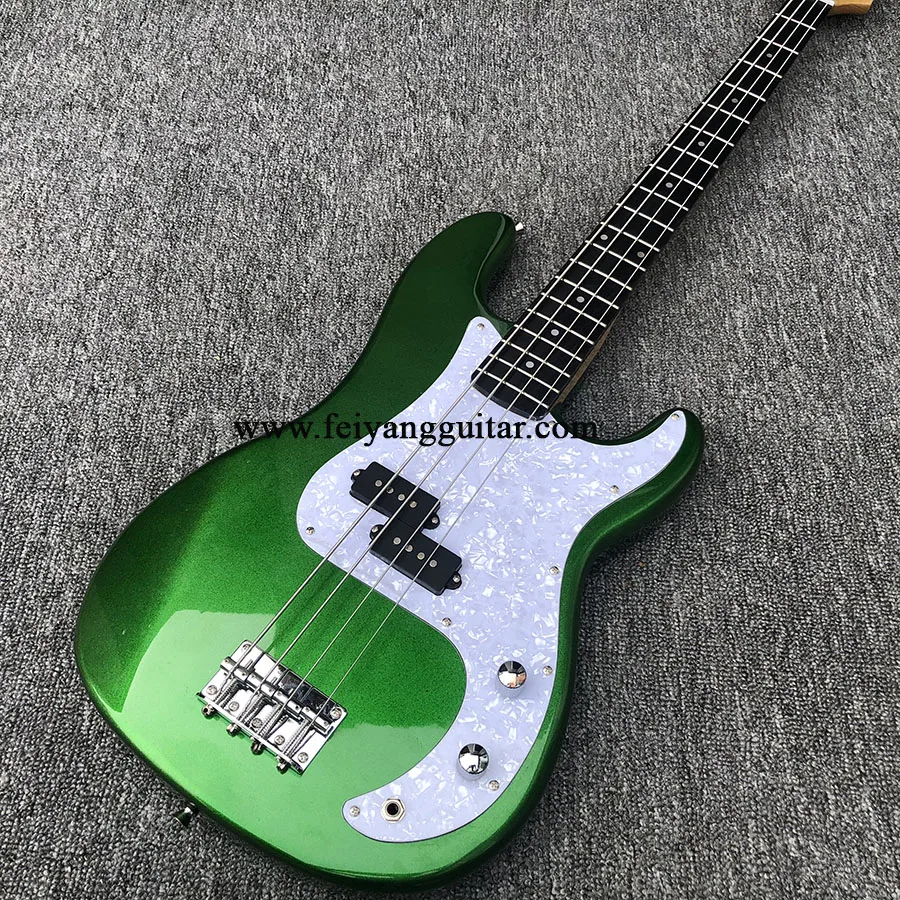 

High Quality 4 strings Bass Guitar Basswood body Rosewood Fingerboard Chrome Hardware Metal Green Gloss Finish