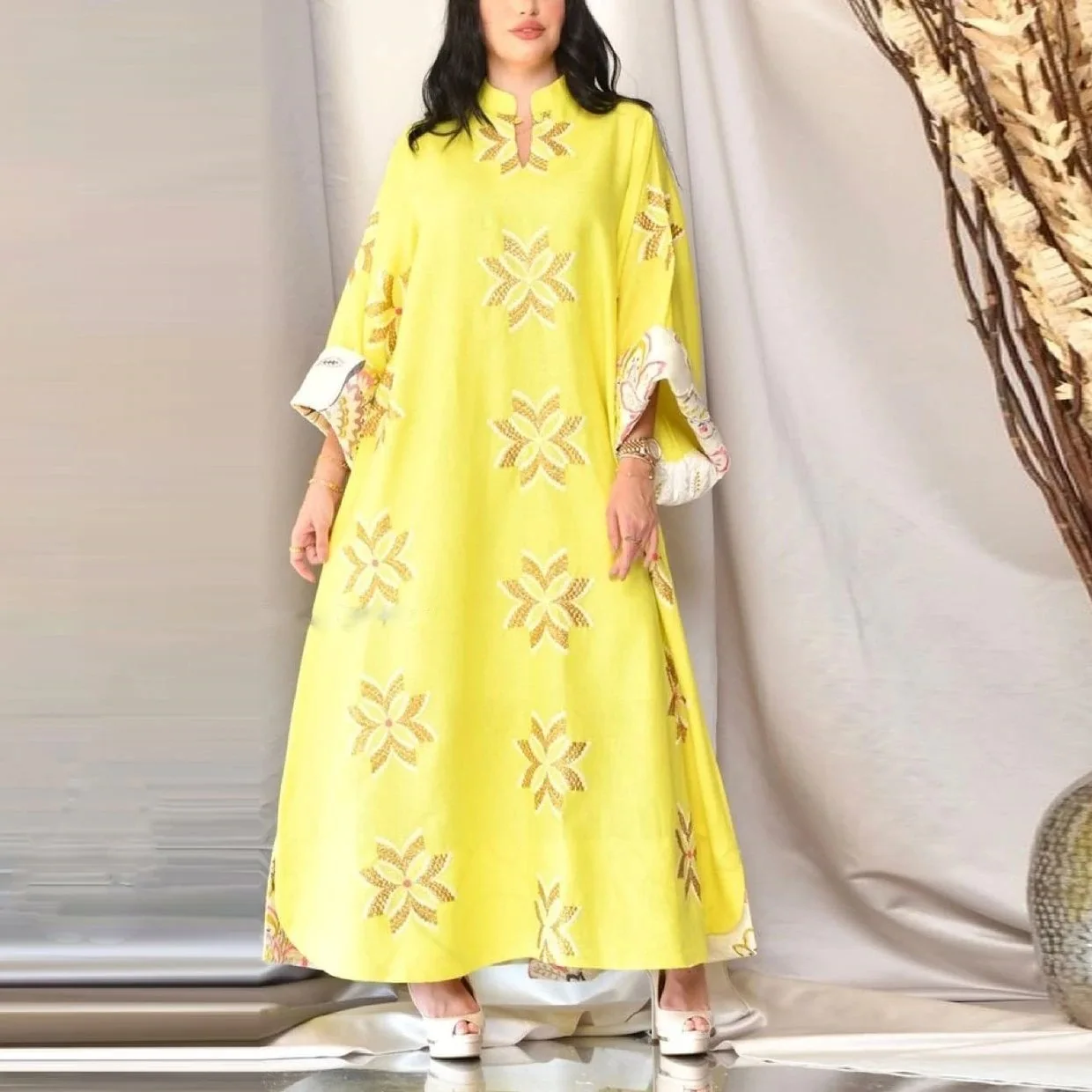 Ramadan Eid Abaya Dubai Turkey Islam Arabic Muslim Dress Abayas For Women Robe Femme Longue Musulman Caftan Marocain De Soiree
Ramadan Eid Abaya Dubai Turkey Islam Arabic Muslim Dress Abayas For Women Robe Femme Longue Musulman Caftan Marocain De Soiree