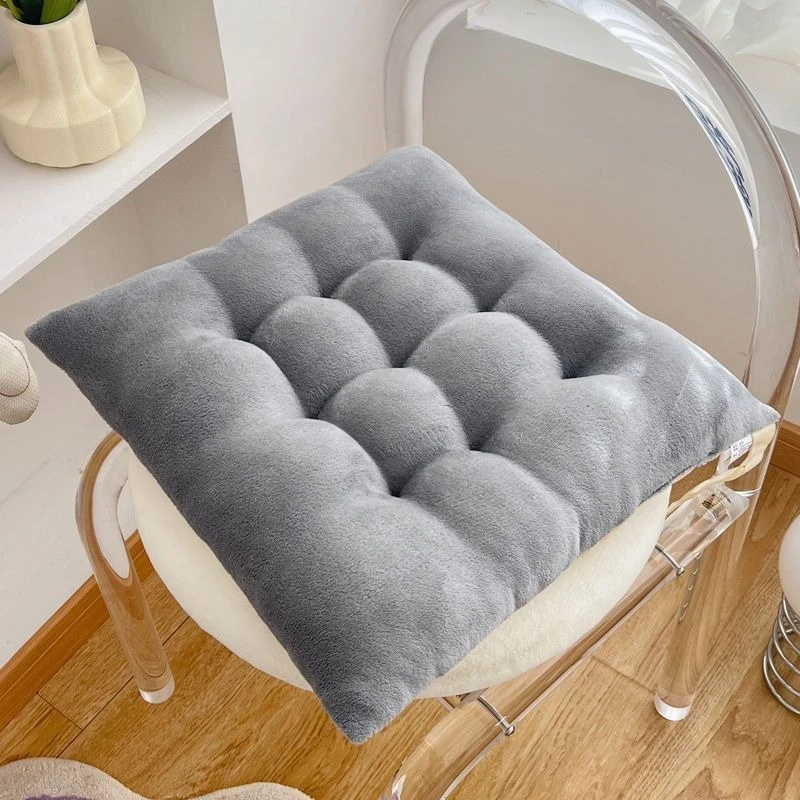 Мягкая подушка для сиденья Kawaii
Мягкая подушка для сиденья Kawaii