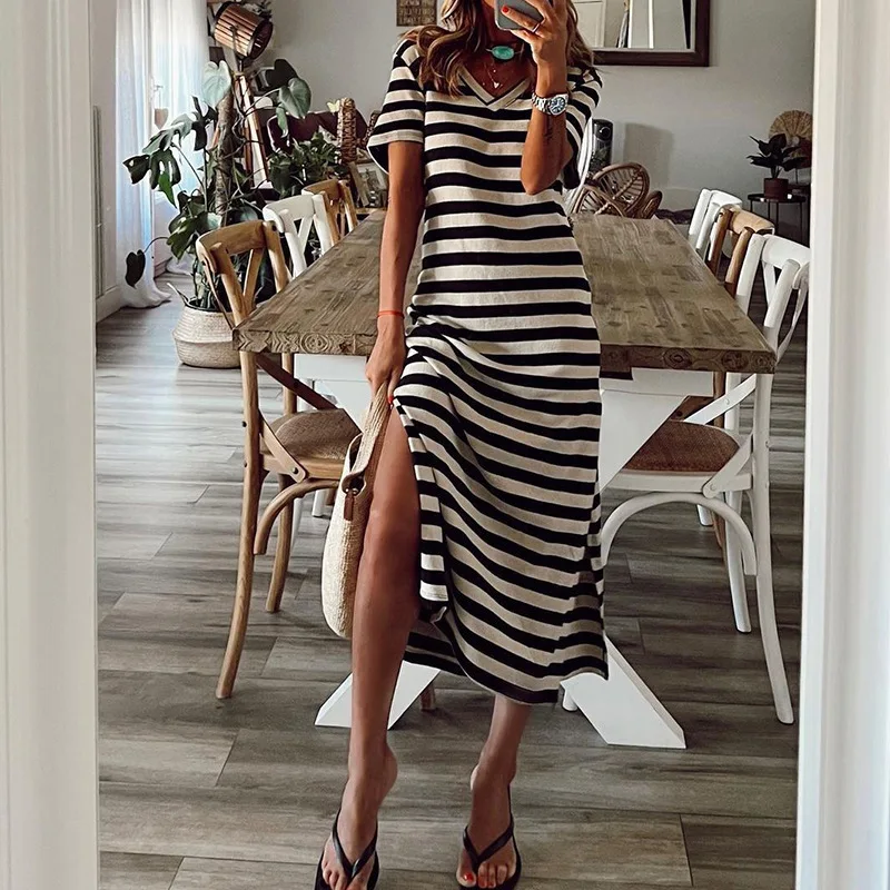 Women Striped Long Dress 2023 Summer Vintage Short Sleeve Maxi Split Sundress Dresses Female Casual Loose V-Neck T Shirt Dress
Women Striped Long Dress 2023 Summer Vintage Short Sleeve Maxi Split Sundress Dresses Female Casual Loose V-Neck T Shirt Dress