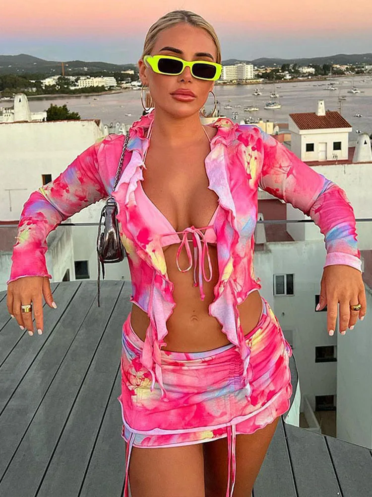 Two Piece Set Women Floral Print Outfits Sexy Long Sleeve Lace Up Crop Top+High Waist Slim Mini Skirt 2022 Summer Fairy Clothes
Two Piece Set Women Floral Print Outfits Sexy Long Sleeve Lace Up Crop Top+High Waist Slim Mini Skirt 2022 Summer Fairy Clothes