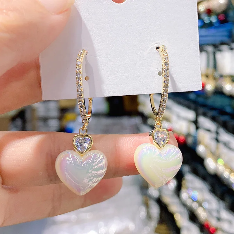 Silver Needle Pearl Water Diamond Love Earrings Female Fashion Temperament Simple Wild a Person's Heart Open Ladies Earrings
Silver Needle Pearl Water Diamond Love Earrings Female Fashion Temperament Simple Wild a Person's Heart Open Ladies Earrings