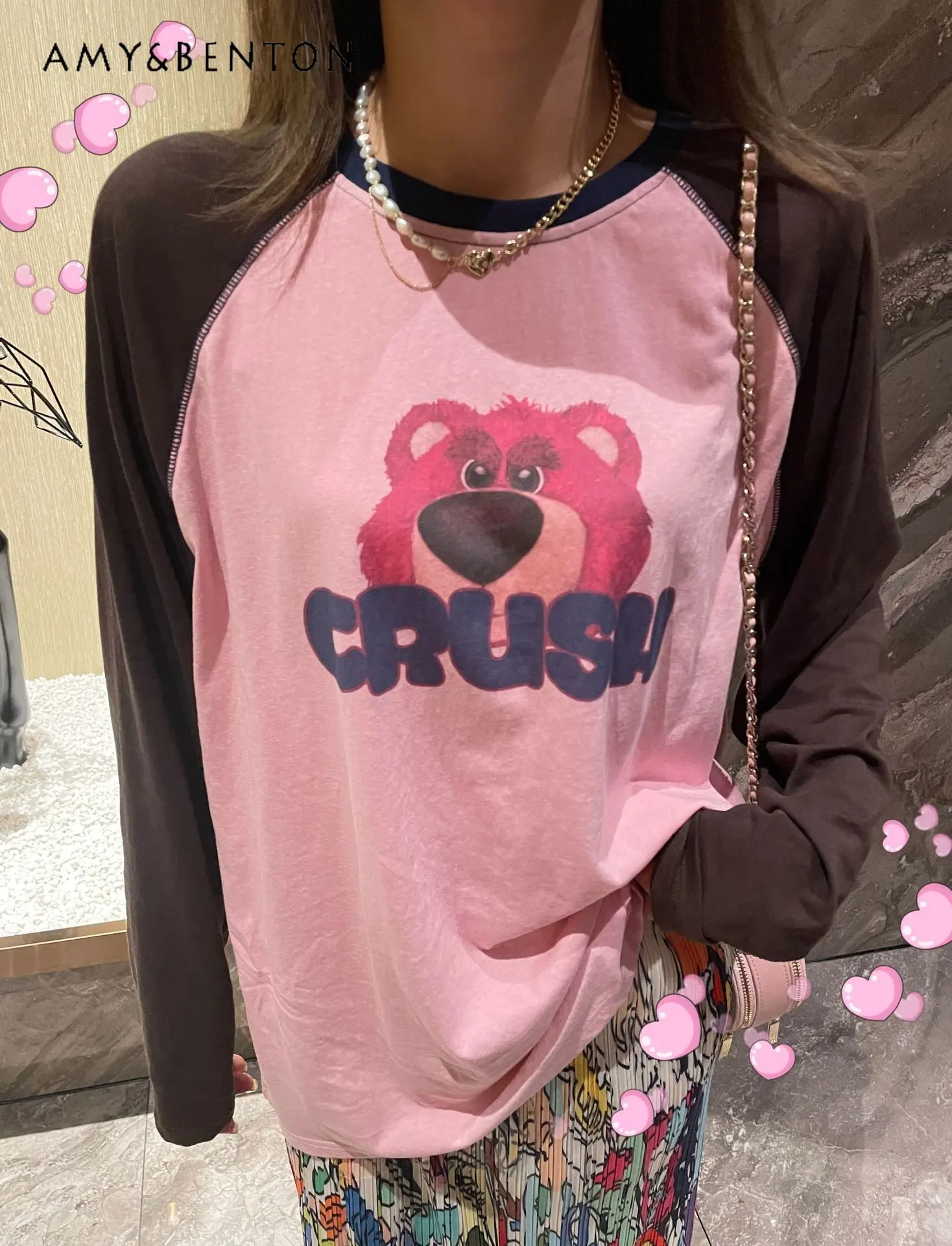 Korean 2023 Early Spring New Bottoming Shirt Color Contrast Patchwork Cartoon Round Neck Loose Long Sleeves T-shirt For Women
Korean 2023 Early Spring New Bottoming Shirt Color Contrast Patchwork Cartoon Round Neck Loose Long Sleeves T-shirt For Women