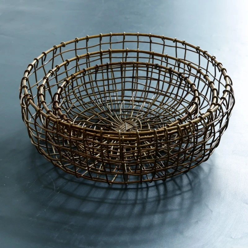 Retro Bronze Bronze Storage Basket Hollow Creative Storage Kitchen Fruit Vegetables Bread Snacks Kitchen Organizer
Retro Bronze Bronze Storage Basket Hollow Creative Storage Kitchen Fruit Vegetables Bread Snacks Kitchen Organizer