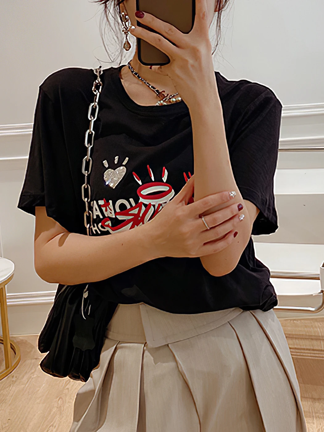 Pirate Hippie Letter Graphic T-Shirts Woman 2022 Summer Cotton Cozy Tee Shirt Femme Casual Vintage Rock Punk Tshirts Top Clothes
Pirate Hippie Letter Graphic T-Shirts Woman 2022 Summer Cotton Cozy Tee Shirt Femme Casual Vintage Rock Punk Tshirts Top Clothes