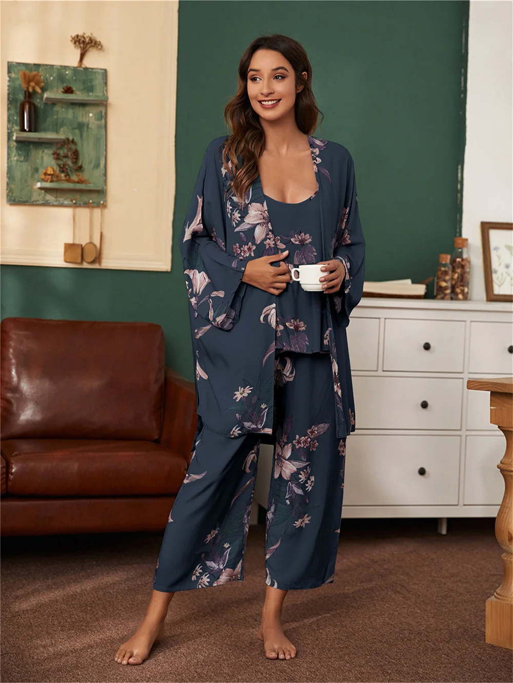 

Women Loose Sleepwear 3pcs Floral Print Robe Cami Wide Leg Pants Pajama Set Comfort Homewear Nightwear Lougewear PJ Set