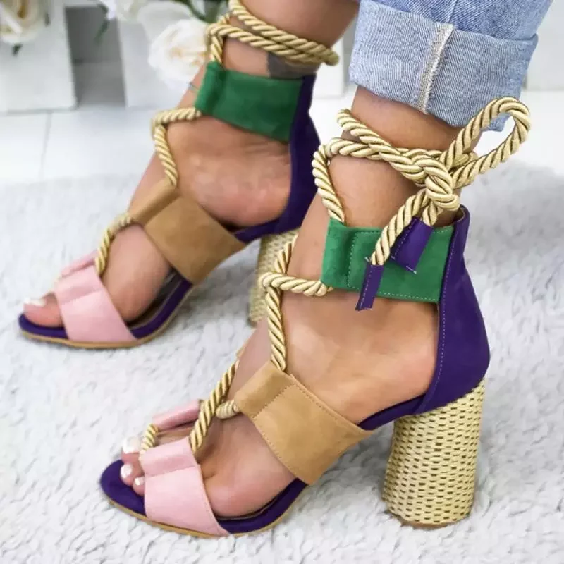 NEW IN women 2022 new breathable wedges women shoes high heels hollow sandals female lace-up fashion shoes woman plus size
NEW IN women 2022 new breathable wedges women shoes high heels hollow sandals female lace-up fashion shoes woman plus size
