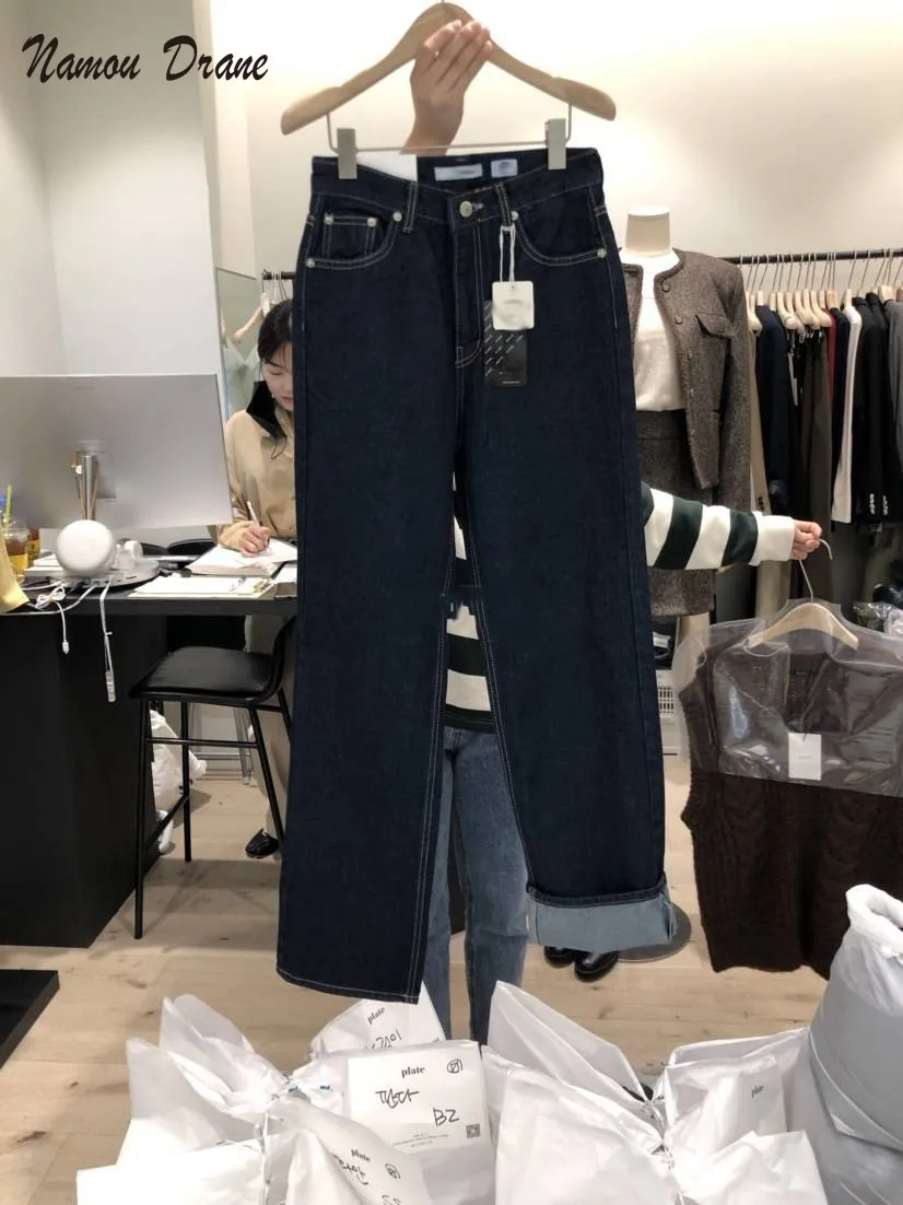 Namou Drane In Summer 2022, The New High-waisted, Slimming, Loose, Straight, Casual, Wide-leg Jeans Will Be Popular Woman Jeans
Namou Drane In Summer 2022, The New High-waisted, Slimming, Loose, Straight, Casual, Wide-leg Jeans Will Be Popular Woman Jeans